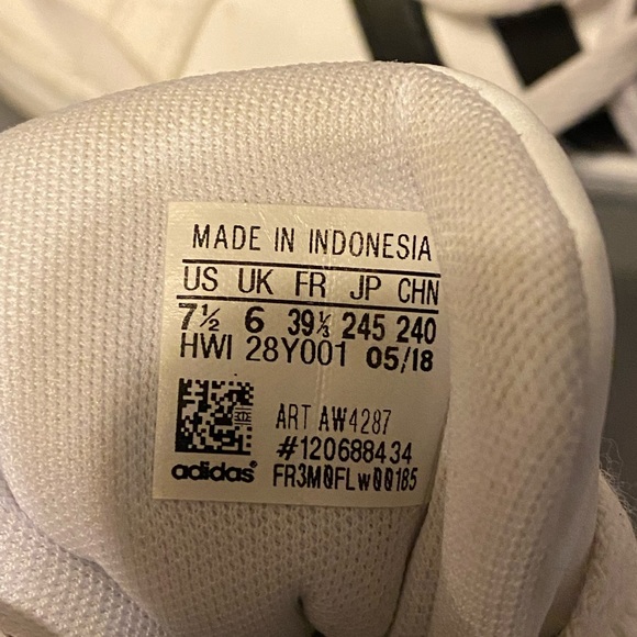 Adidas Cloud Foam women’s shoes Size 7.5 - Picture 3 of 6